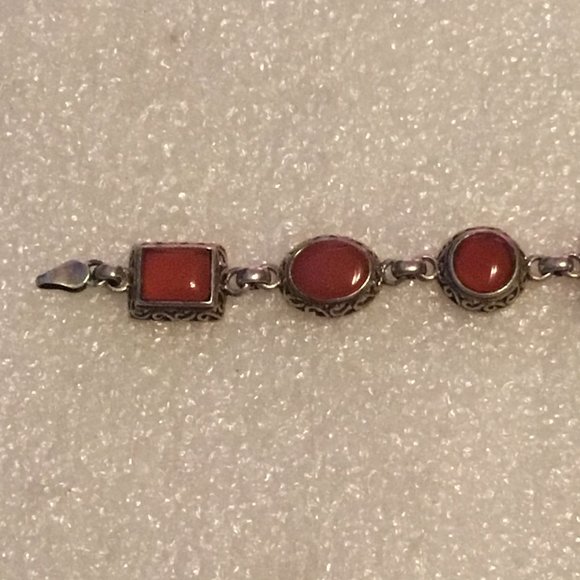 Gorgeous and vintage sterling silver carnelian stone bracelet - Picture 11 of 12